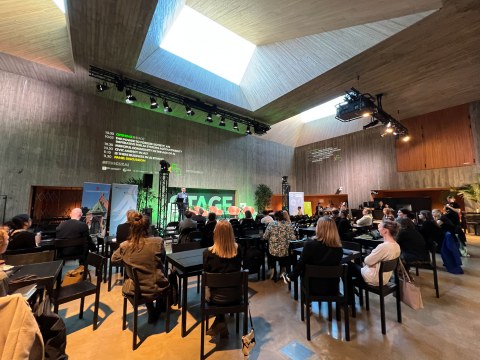 ETHICS x AI /HEL2022