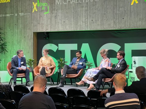 ETHICS x AI /HEL2022